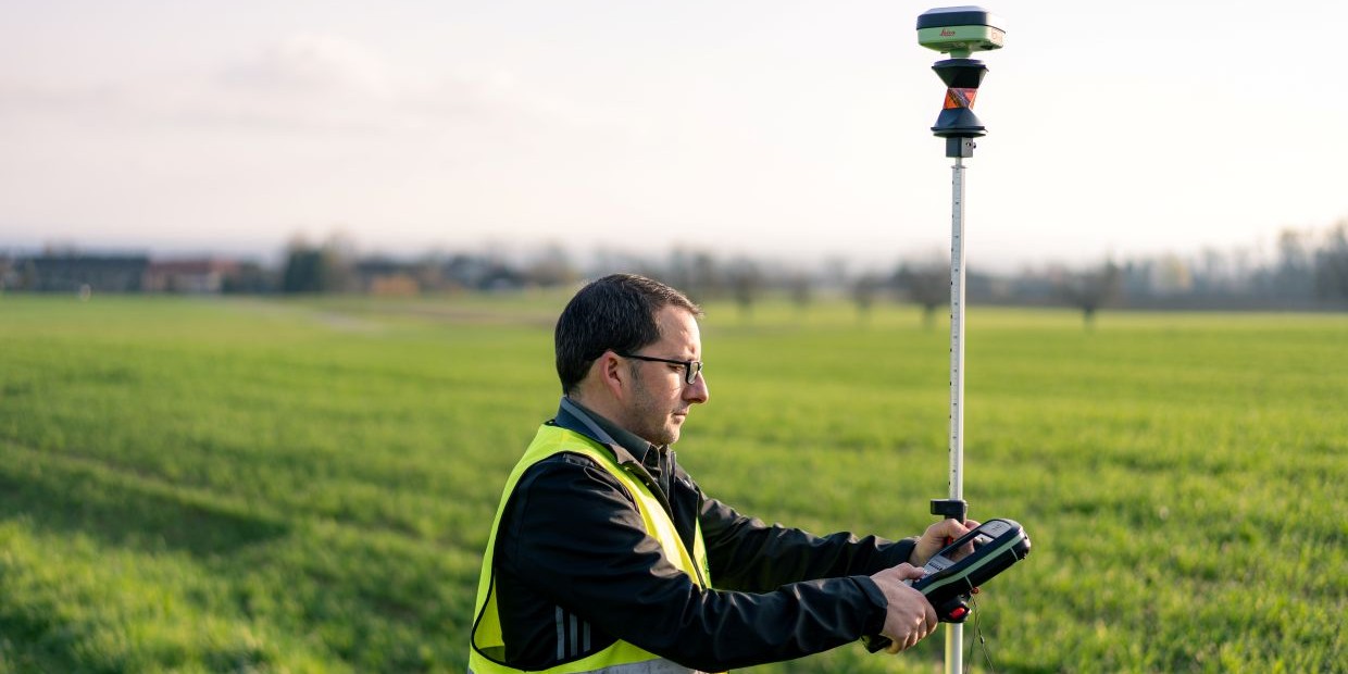 GNSS critical infrastructure_GS05_hero_1240x620px